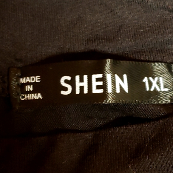 Paris, Here I Come! C'est La Vie! • Soft Summer Romper • Black Knit • Size 1X • - Picture 4 of 6